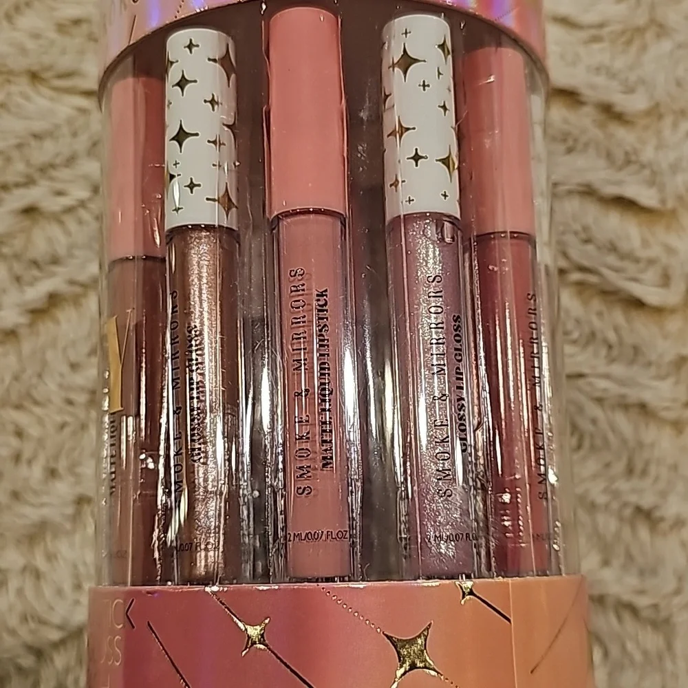 New never opened lip stick - Picture 7 of 8
